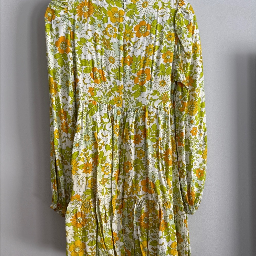 Showpo ‘Sabella’ Floral Dress - Picture 6 of 6